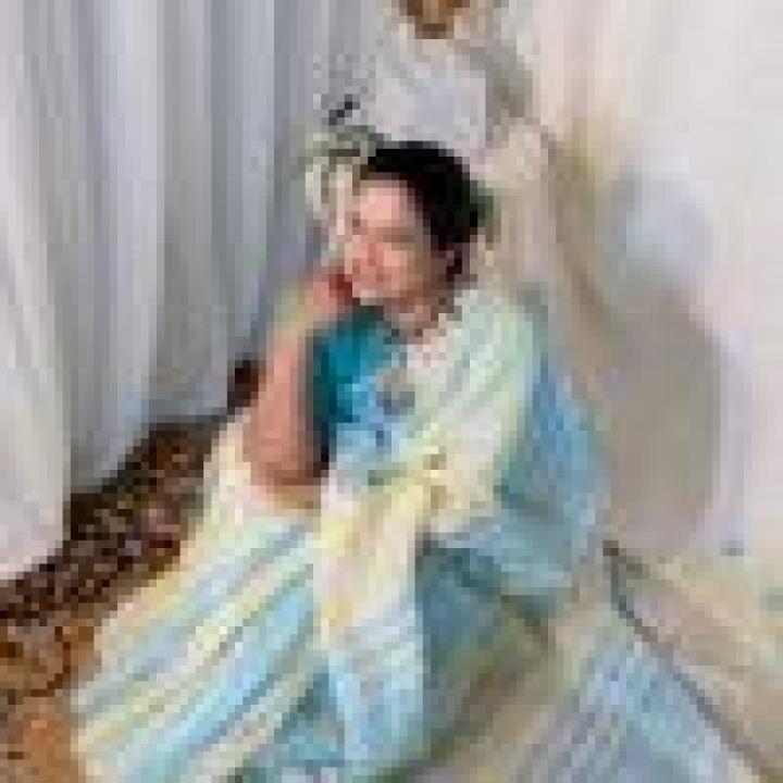 Linen saree in Blue & Yellow