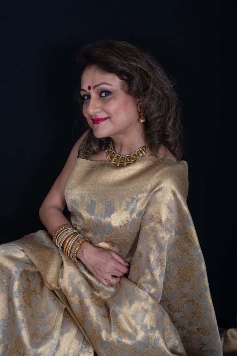 Onam Tissue Saree - Image 5